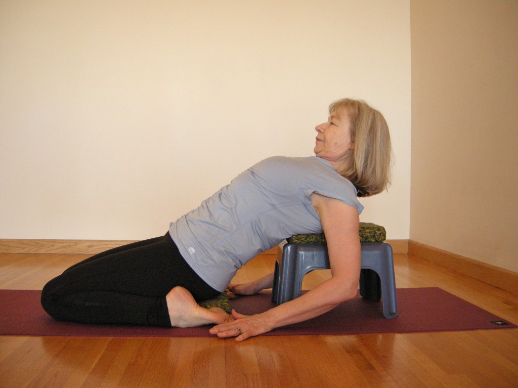 Supta Virasana: Even Super Heroes Need To Lie Down – Five-minute Yoga